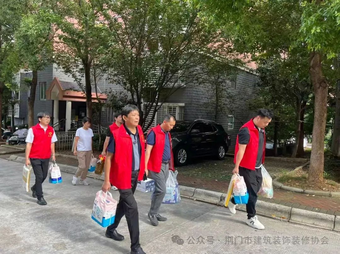 1755486746822552.jpg 640 (1).jpg